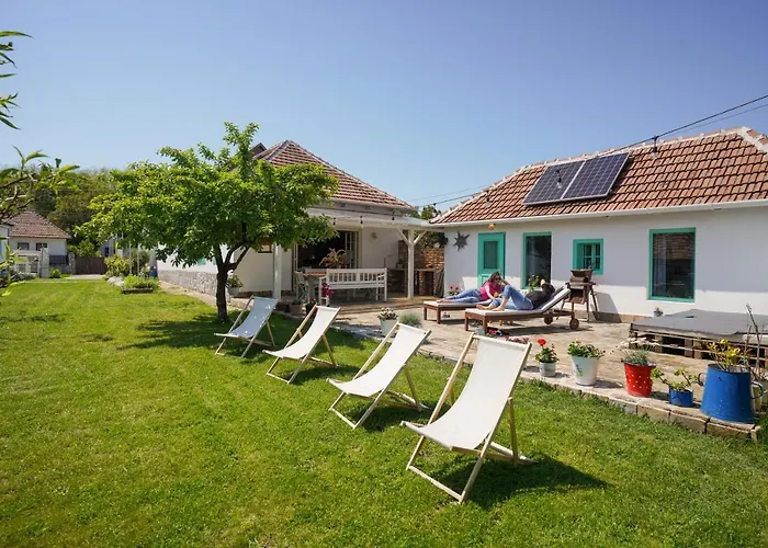 Matyóróza Apartamento Tard